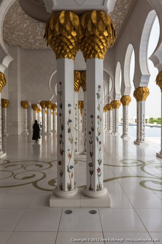 Sheikh Zayed Grand Mosque - Open Colonnade II